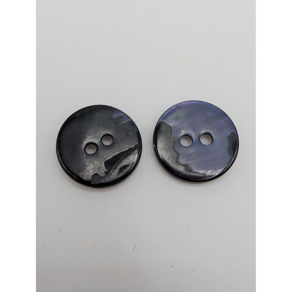 Gucci Buttons Purple Iridescent Mother of Pearl 13mm 2-Hole Replacement Logo - Picture 2 of 4